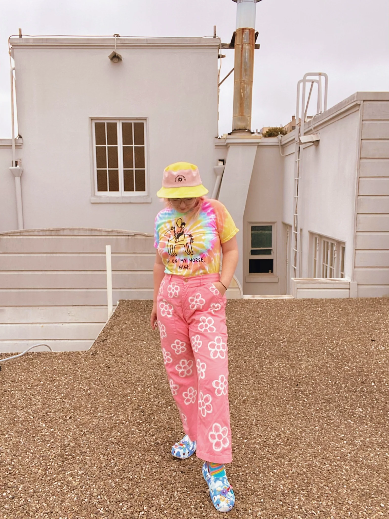 Just Getting Bi Color Block Bucket Hat - Image 10