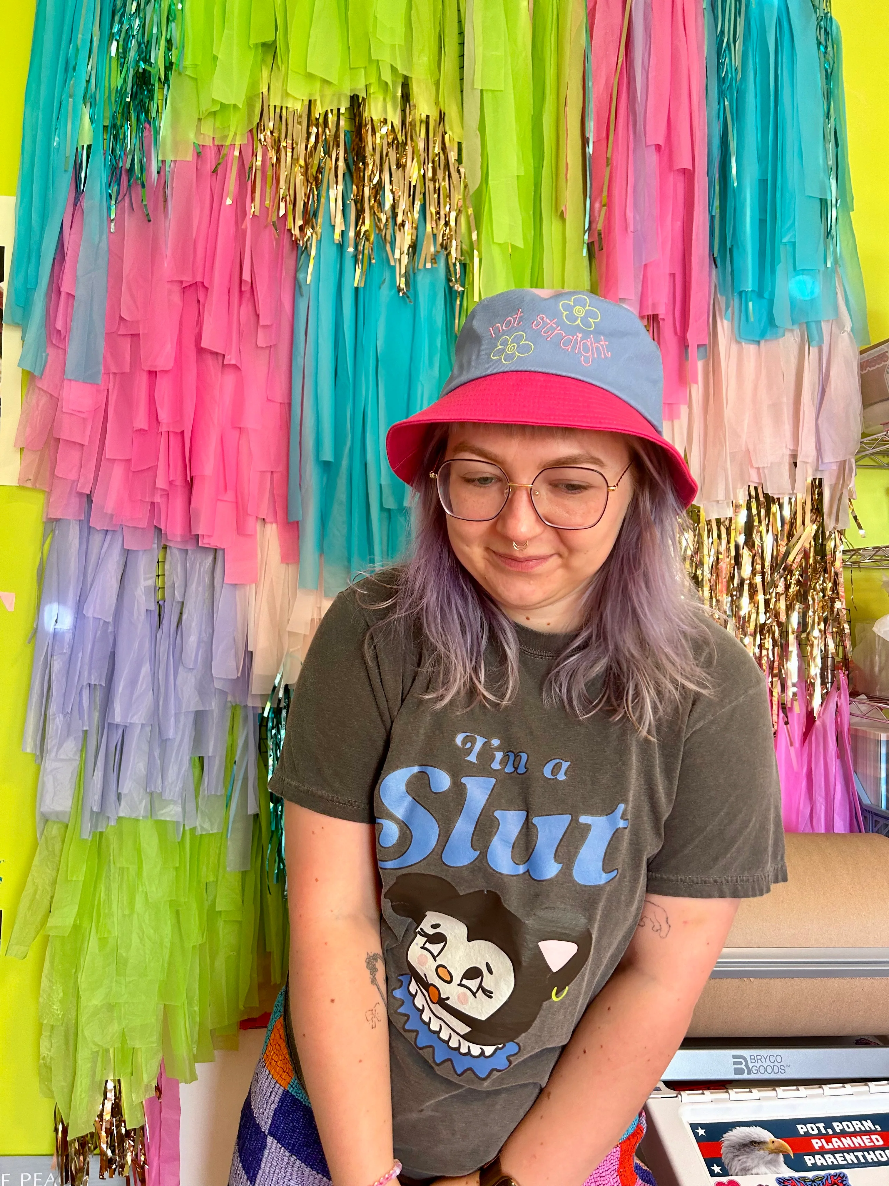 Not Straight Color Block Bucket Hat - Image 11