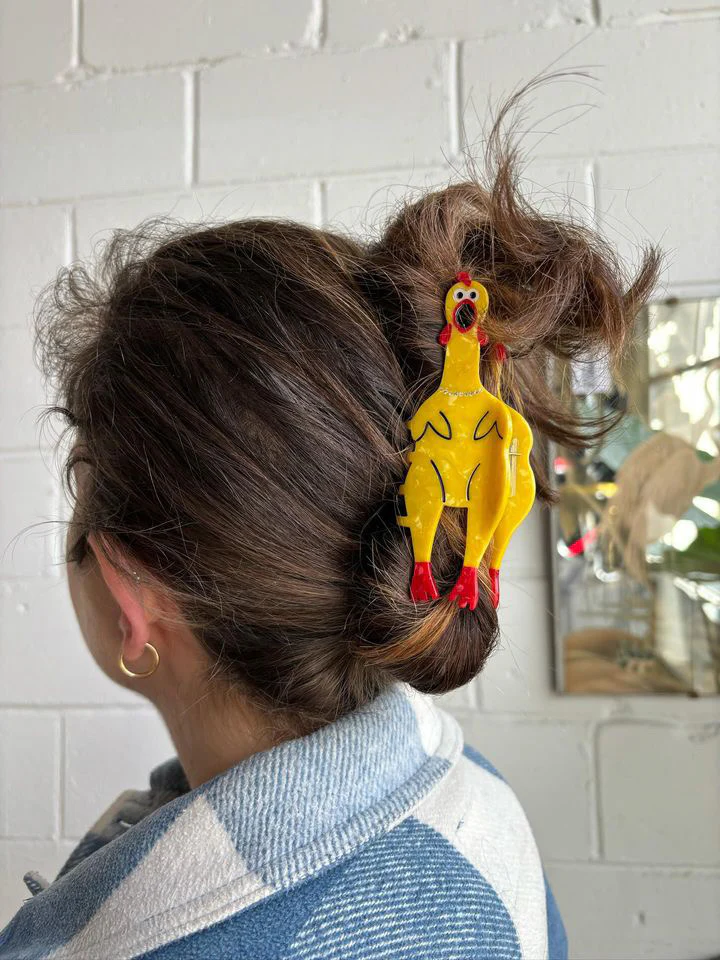Rubber Chicken Hair Claw - Image 3